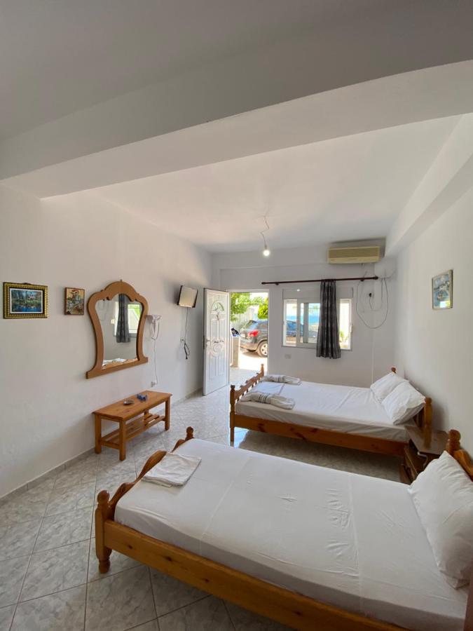 Henardi Apartments Ksamil Exterior foto